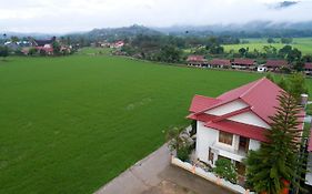 Rosalina Homestay
